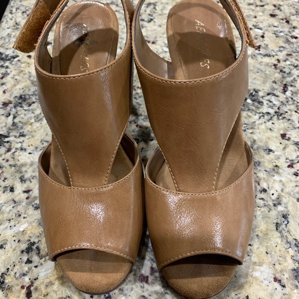 Ladies Aerosoles Shoes